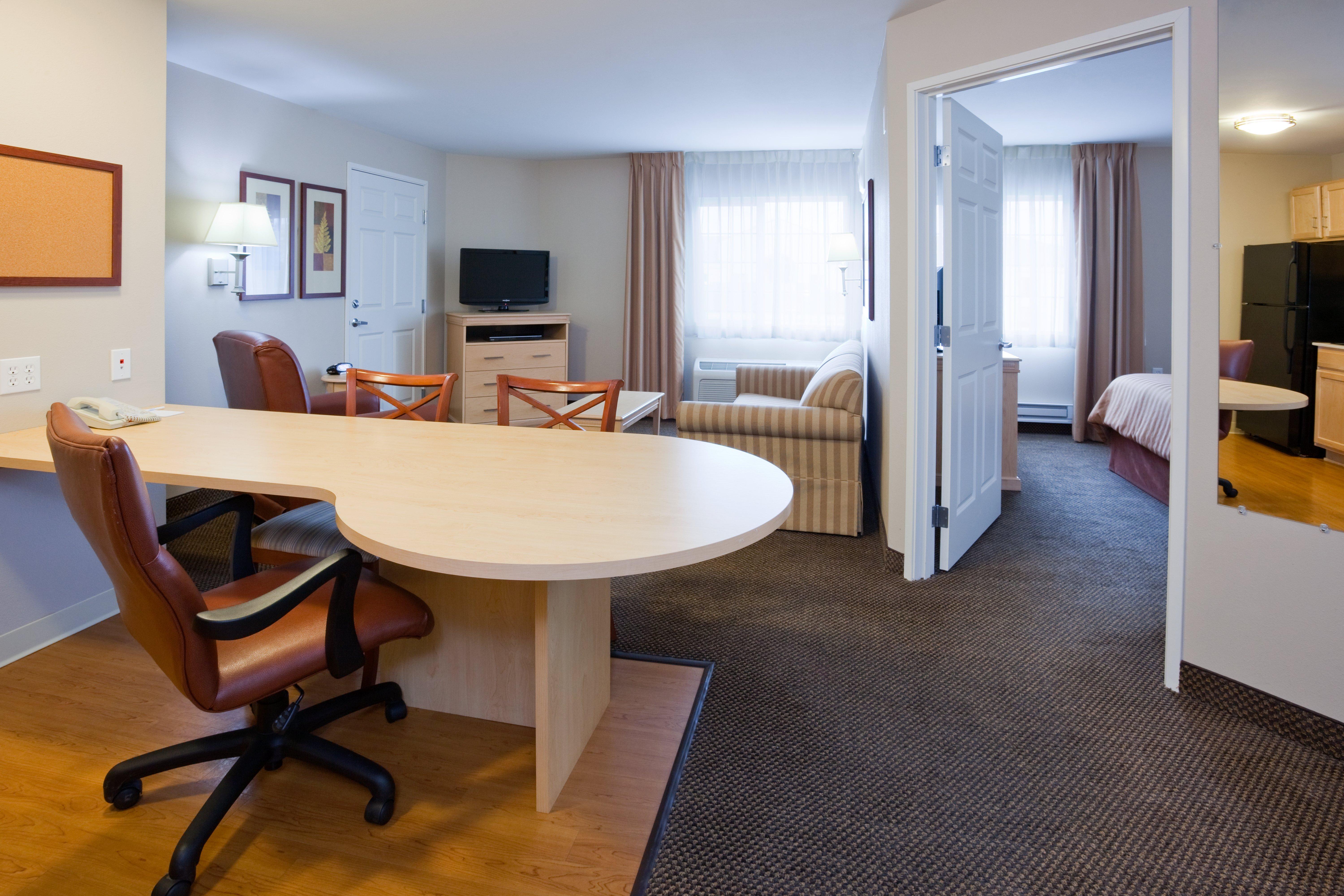 Candlewood Suites Milwaukee Brown Deer, An Ihg Hotel Ngoại thất bức ảnh